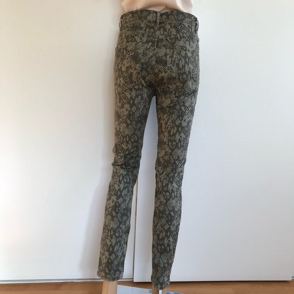 Reposted New WOT Zara Snake Print Skinny jeans olive and black color - Picture 6 of 9